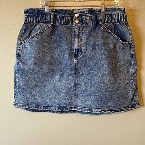 No boundaries, mini, bleached, jean skirt.